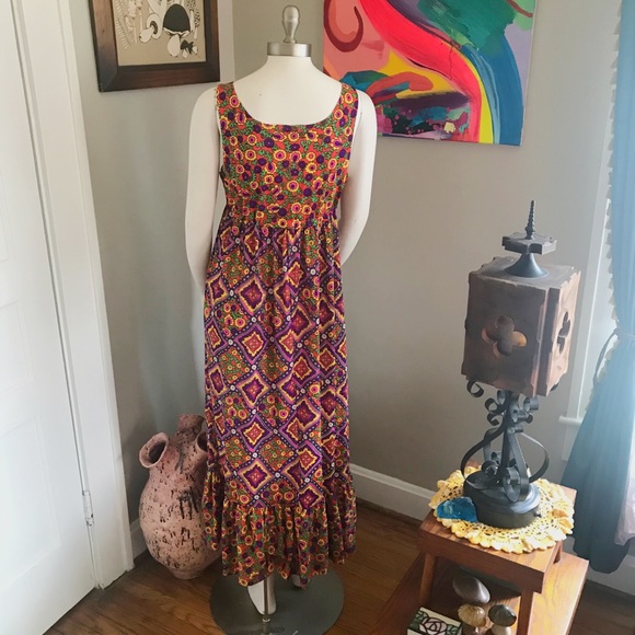 1950s Saramae Lingerie Floral Vibrant Slip Dress - Picture 8 of 8